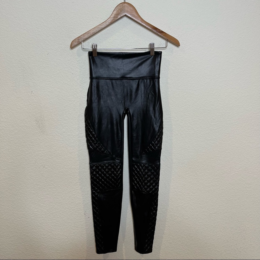 Spanx Black Faux Leather Quilted Panel Leggings Size S - Picture 6 of 11